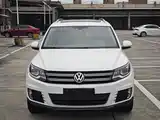 Photo 2 - Volkswagen Tiguan