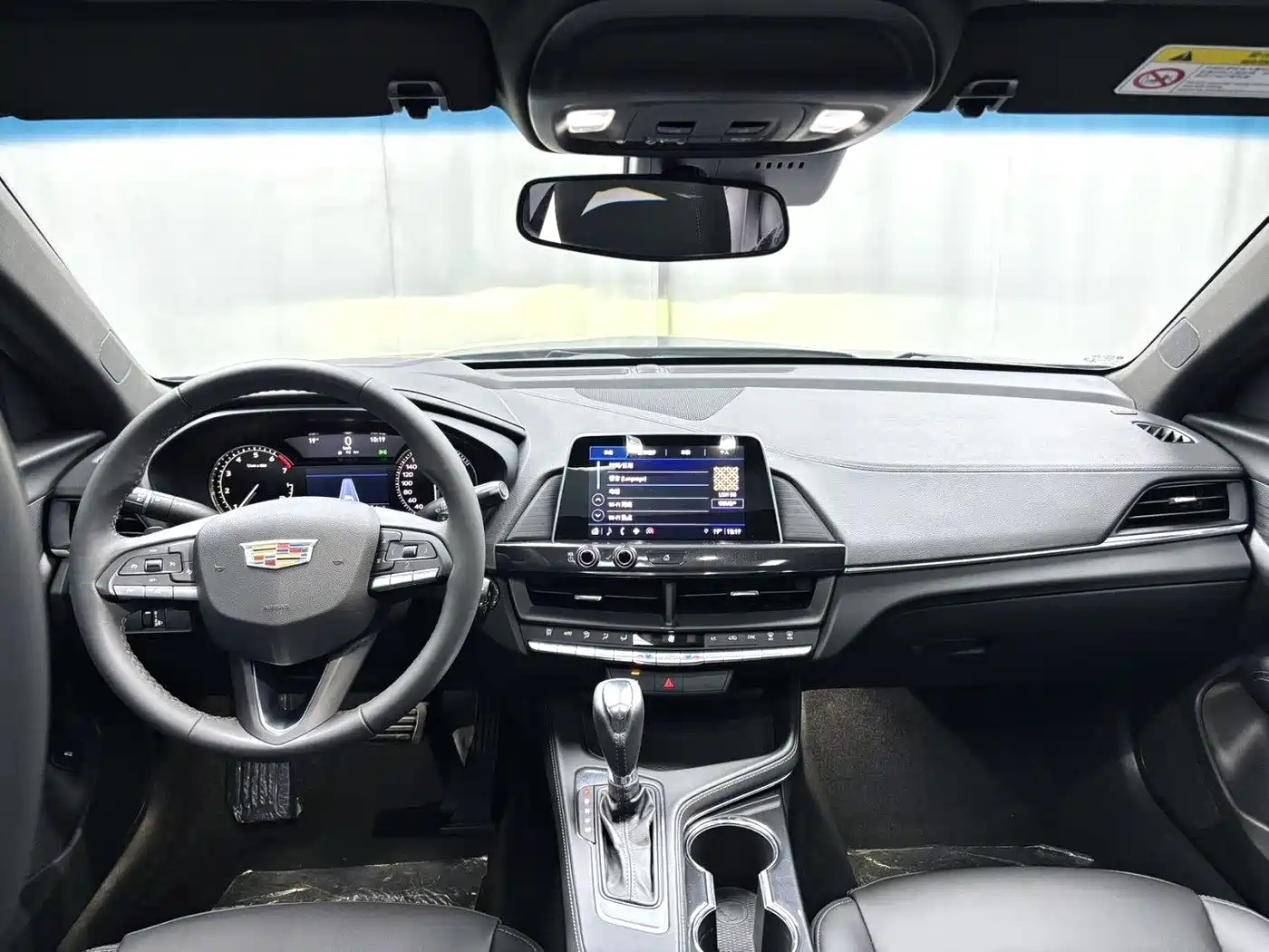CADILLAC CT4