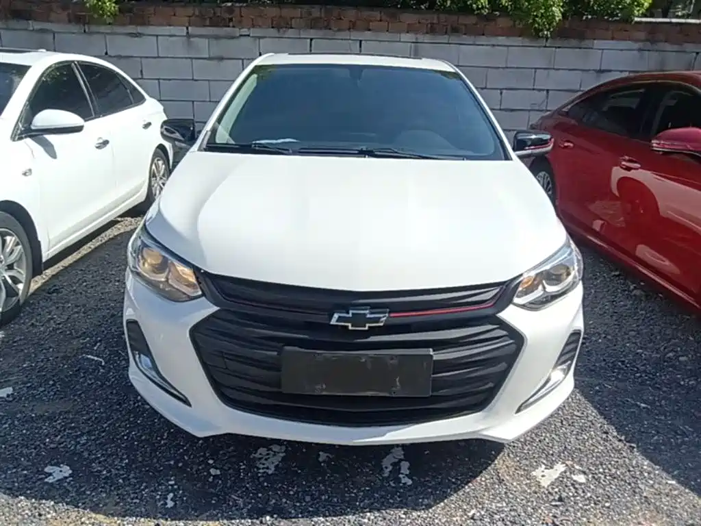 Chevrolet Cavalier 2020 Redline 325T Auto Shining Edition China VI фото 3