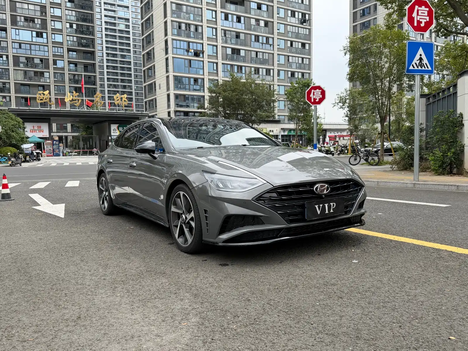 Фото 3 - Hyundai Sonata