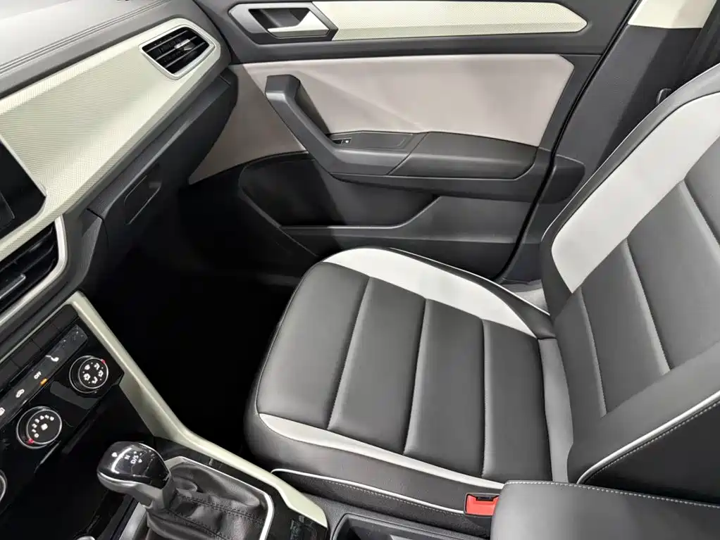 Volkswagen T-ROC 2026 2026 280TSI DSG 2WD Time Edition