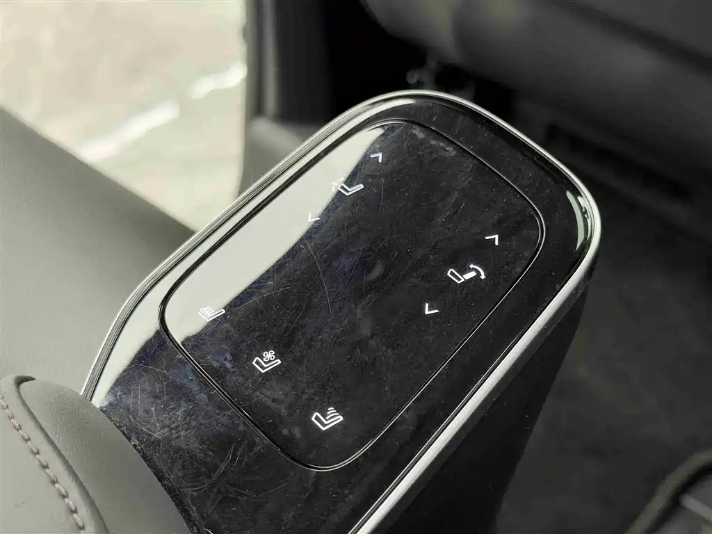 GAC Trumpchi Trumpchi M8 2024 Master Series Super Hybrid фото 9