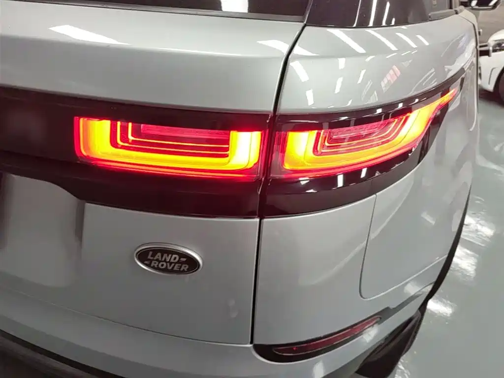 LAND ROVER RANGE ROVER STAR PULSE