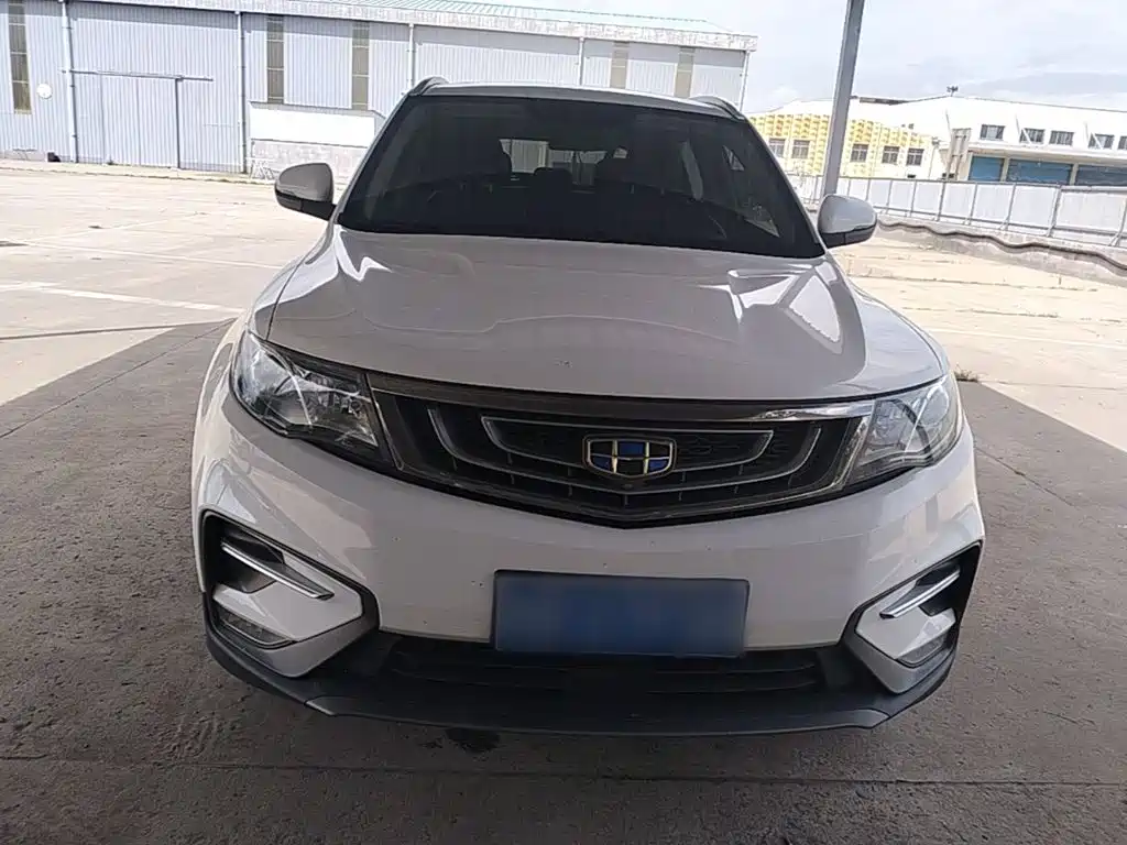 Фото 3 - Geely Boyue
