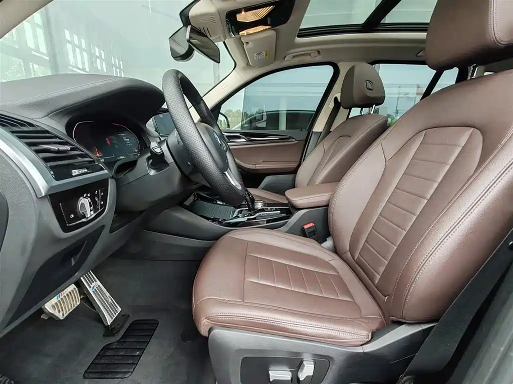 BMW X3 2020 xDrive25i Luxury Package фото 6