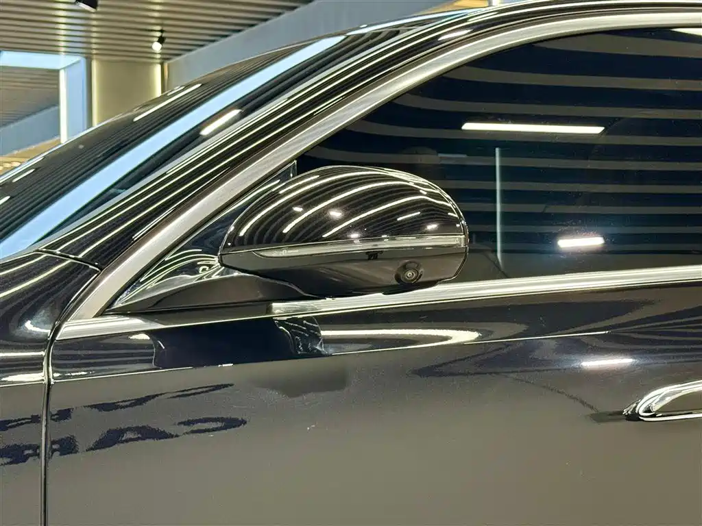 Mercedes-Benz E-Class New Energy 2024 E 350 e L Plug-in Hybrid Sedan фото 13