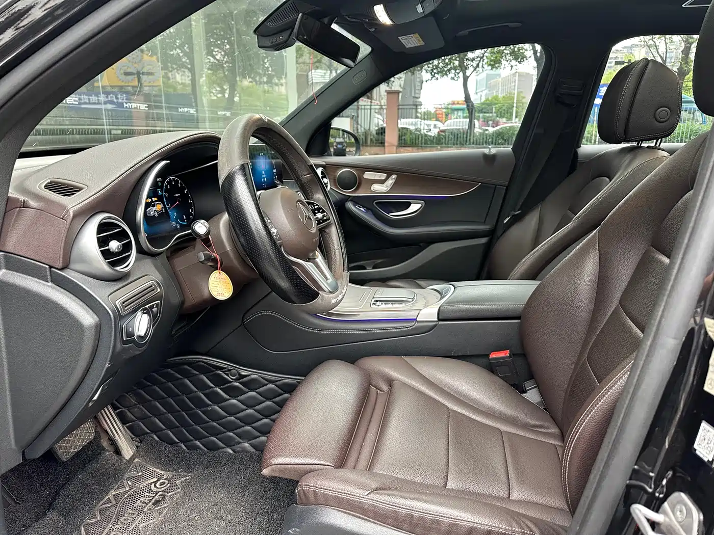 Mercedes-Benz GLC 2022 Facelift GLC 260 L 4MATIC Luxury Model фото 7