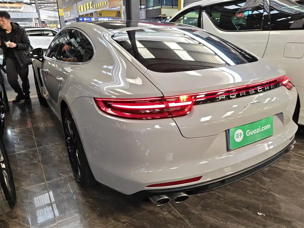Porsche Panamera 2019 Panamera 2.9T фото 23