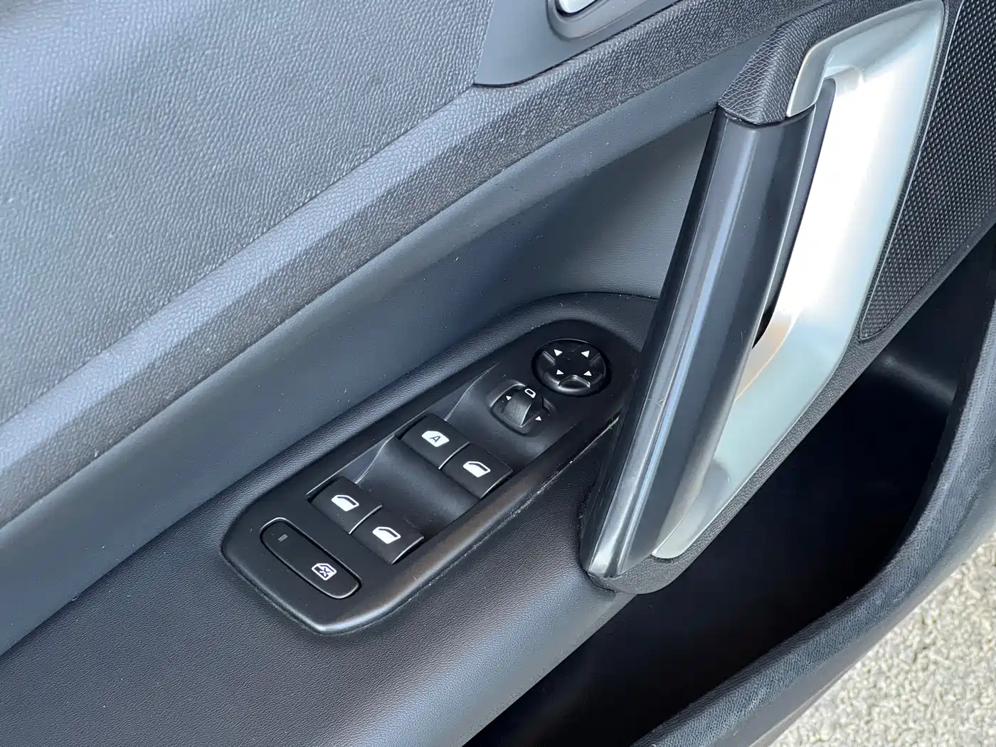 Peugeot 408 2019 360THP Auto Luxury Edition China VI фото 10