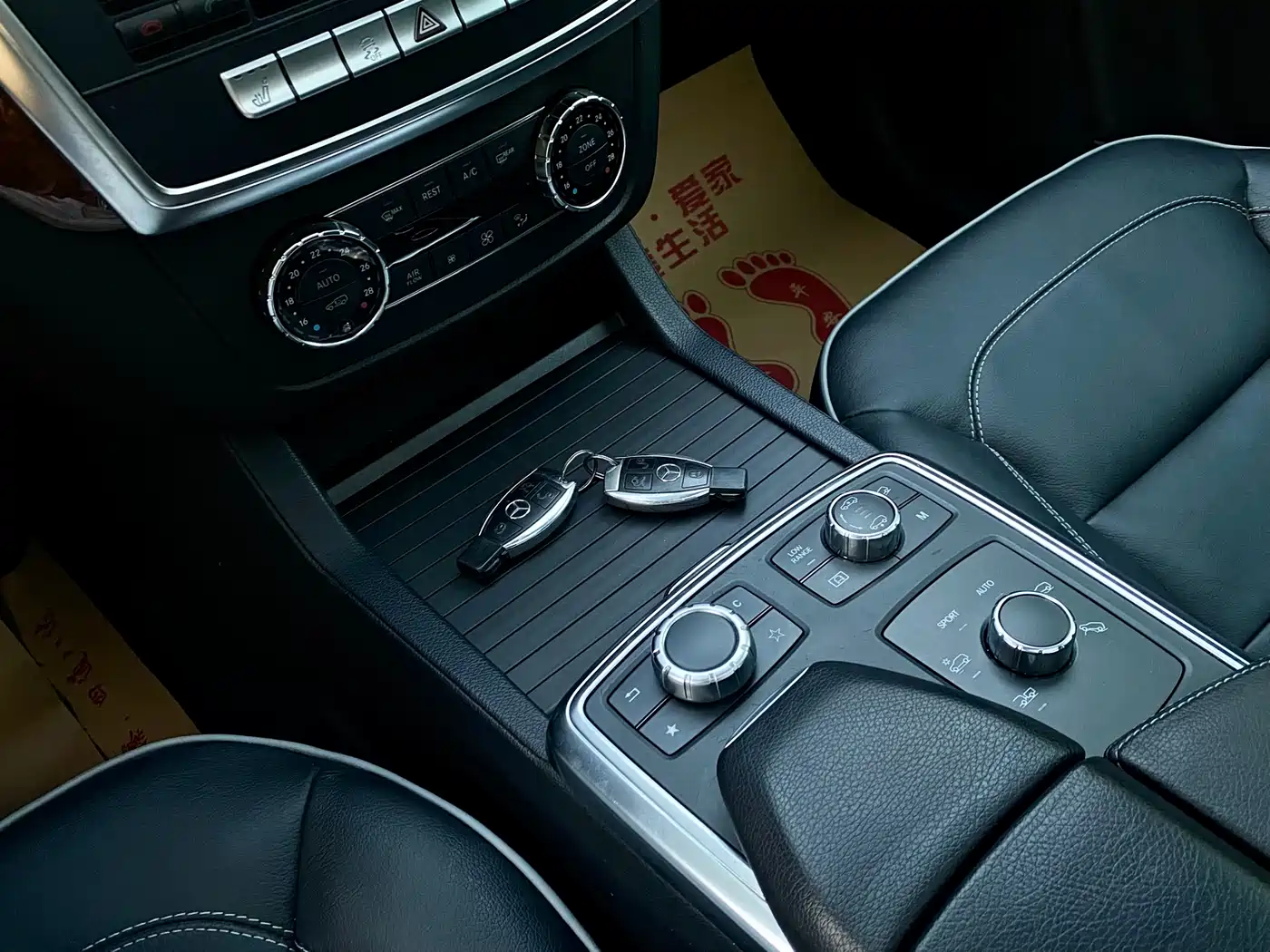 Mercedes-Benz M-Class 2012 Model ML 350 Luxury фото 13