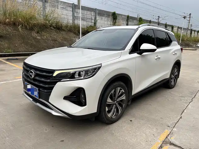 GAC TRUMPCHI GS4