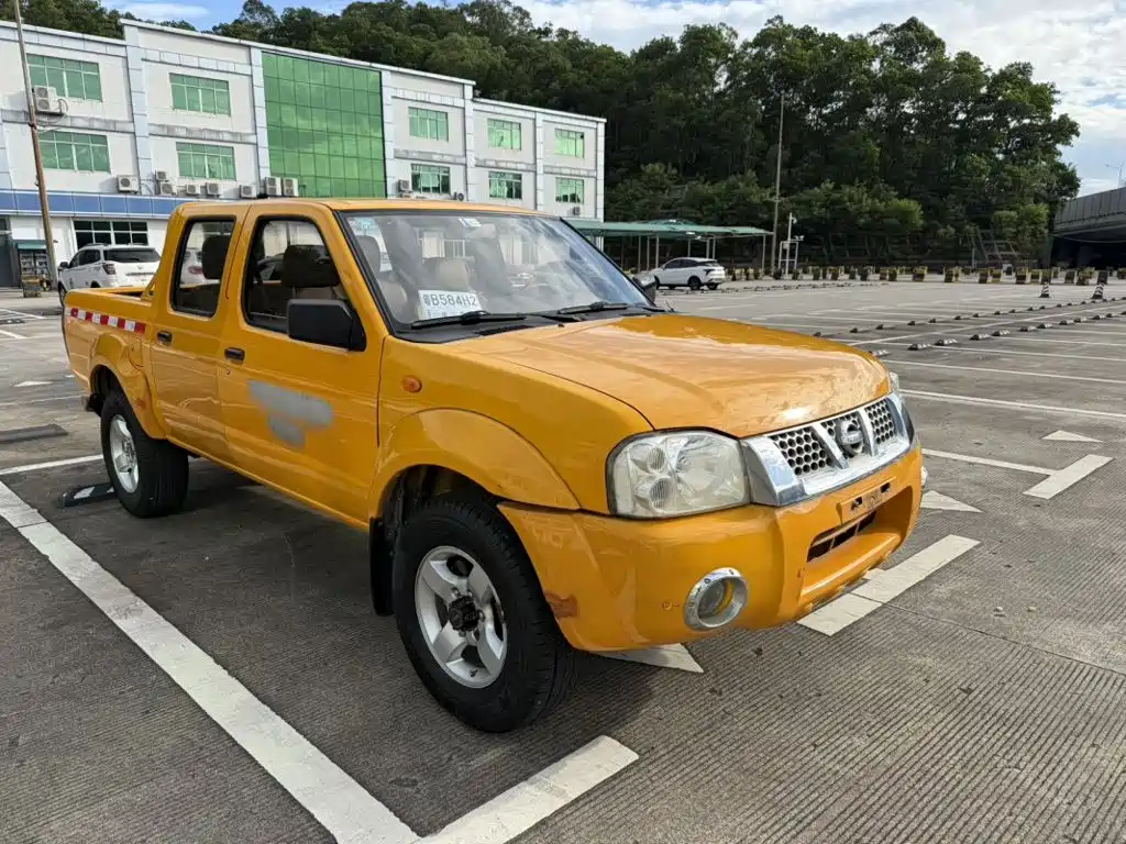 Nissan D22 2015 2013 2.4L Gasoline 4WD Premium