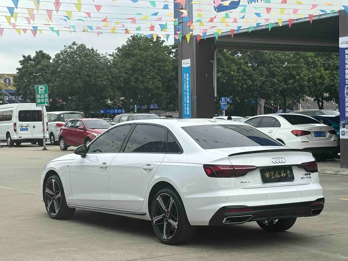 Audi A4L 2024 40 TFSI Luxury Dynamic фото 18