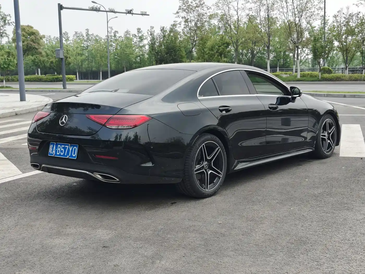 MERCEDES-BENZ CLS