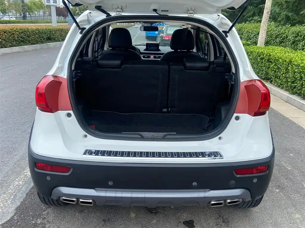 Haval H1 2017 Blue Label 1.5L Manual Premium фото 15
