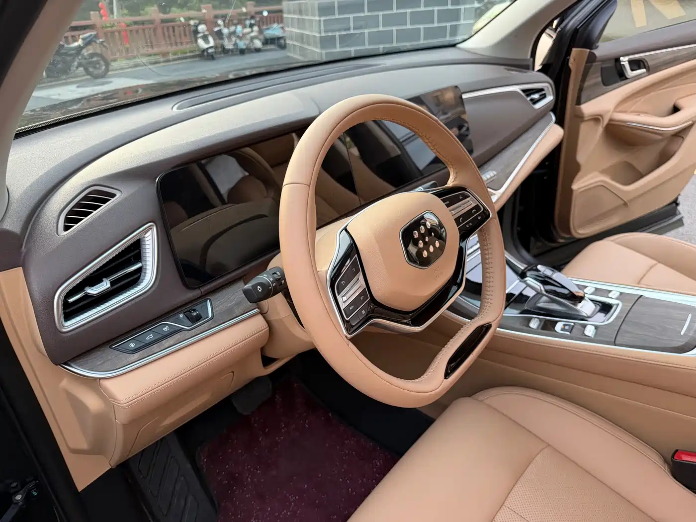 Landian E5 2024 2024 Glory Edition 100KM Premium Type 7-Seater