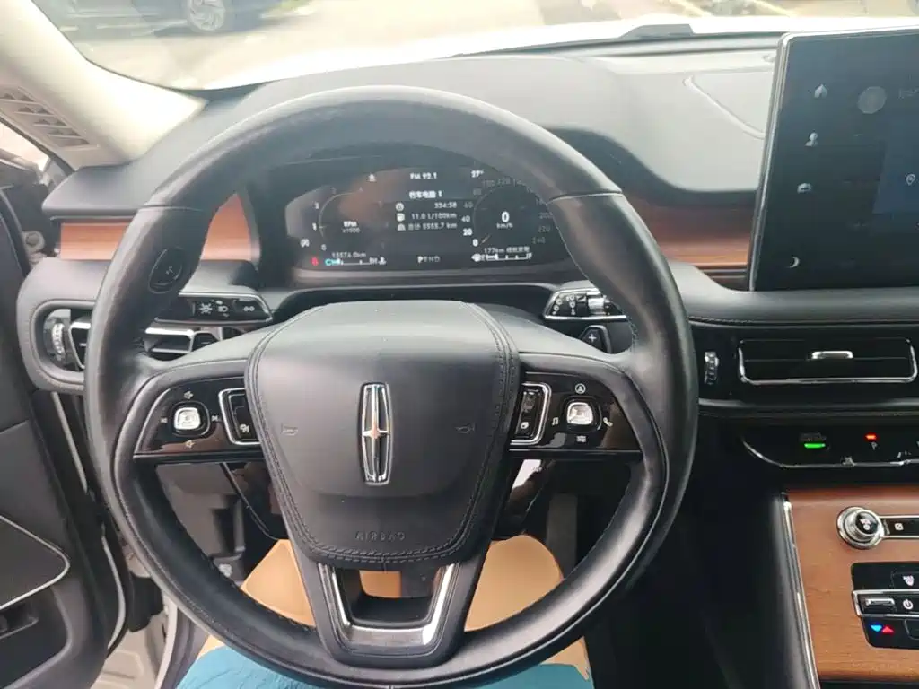 Lincoln Aviator 2024 2023 3.0T V6 AWD Premium Cruise Edition 6-Seater