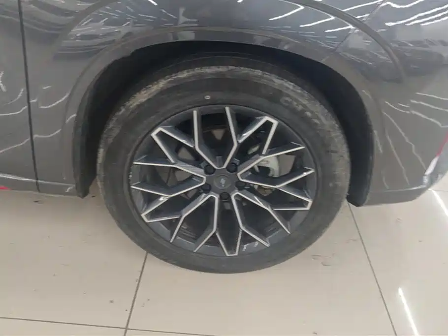CHANGAN CHANGAN AUCHAN Z6