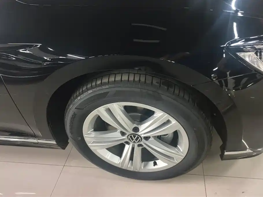 Volkswagen Magotan 2025 Popular Edition 280TSI DSG Comfort фото 6