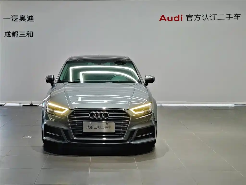 Фото 2 - Audi A3