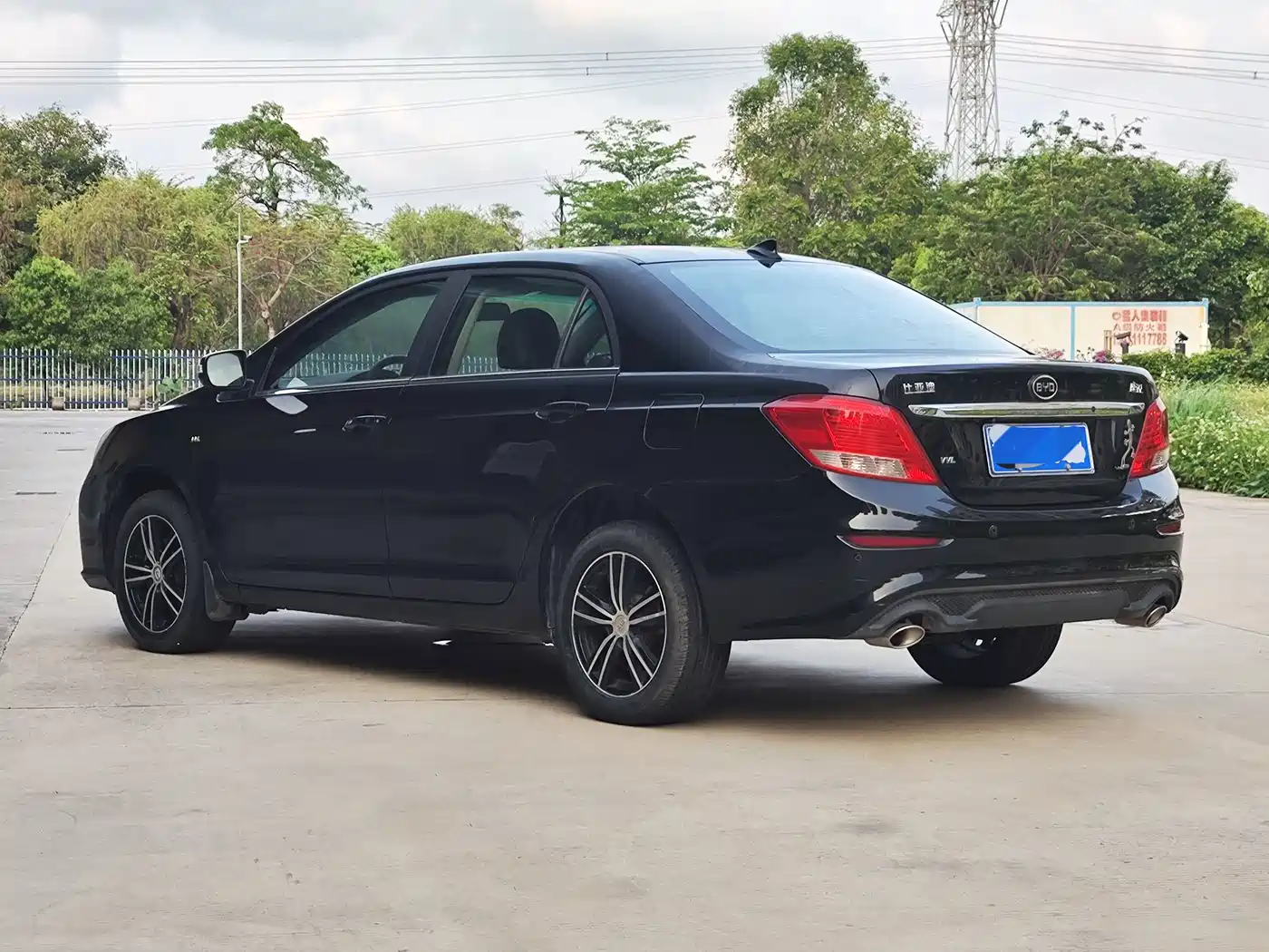 BYD Surui 2015 Facelift 1.5L Manual Luxury фото 6