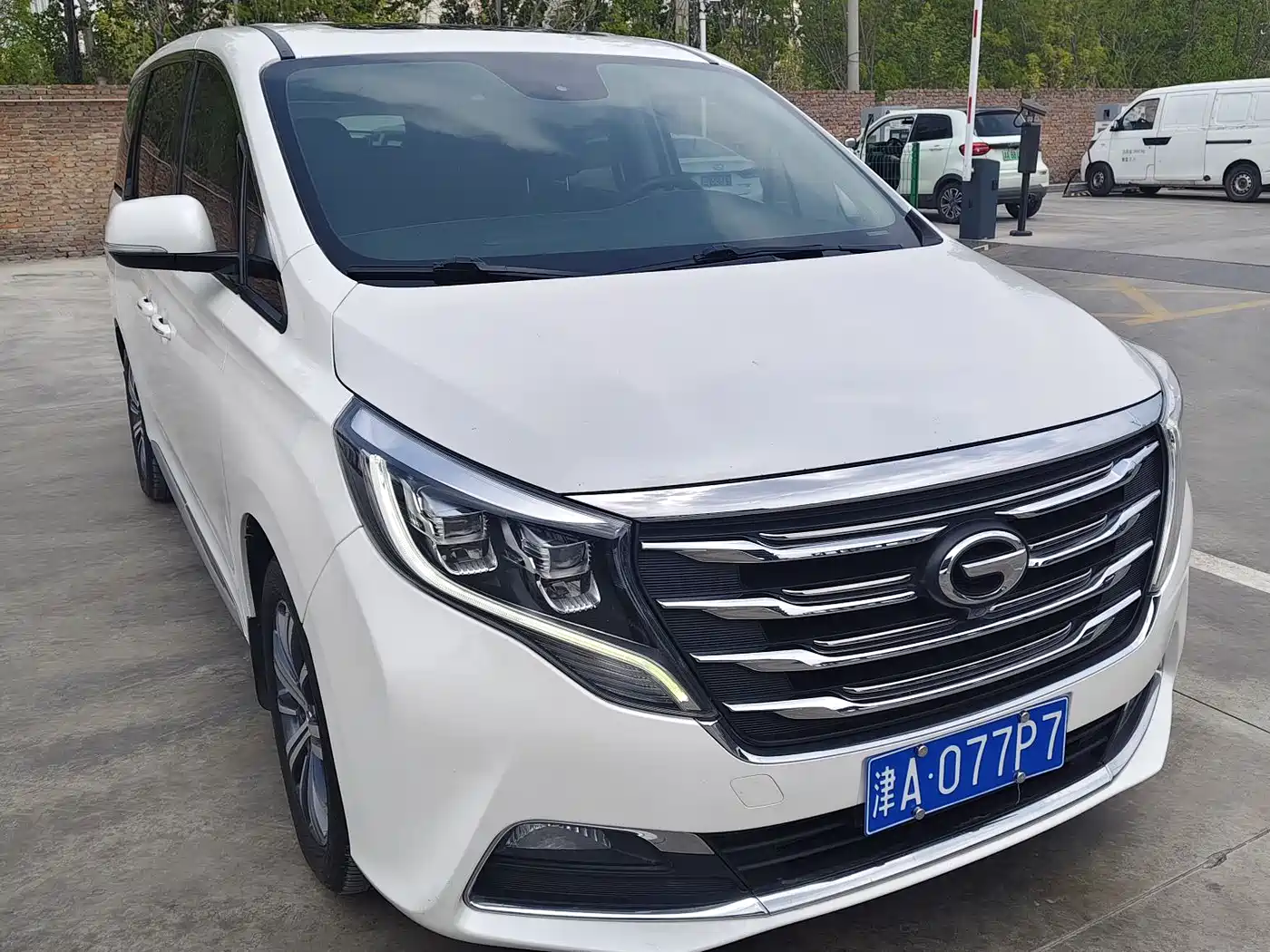 GAC Trumpchi Trumpchi M8 2018 320T Premium Edition фото 3