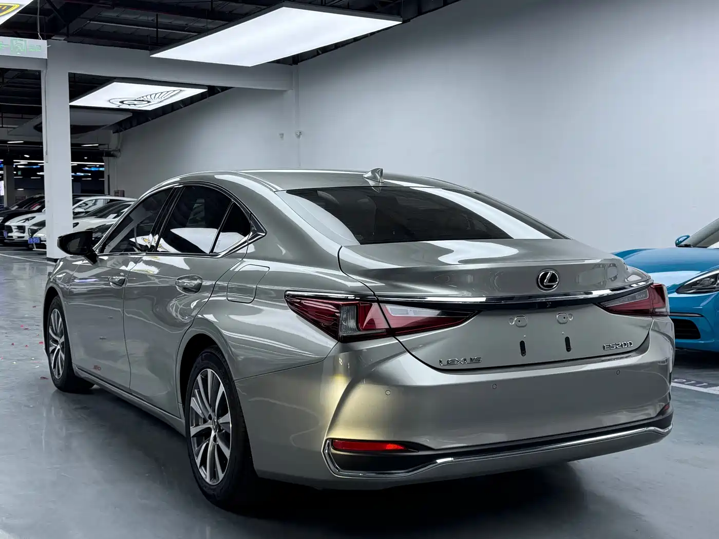 Lexus ES 2018 200 Excellence Edition China V фото 21
