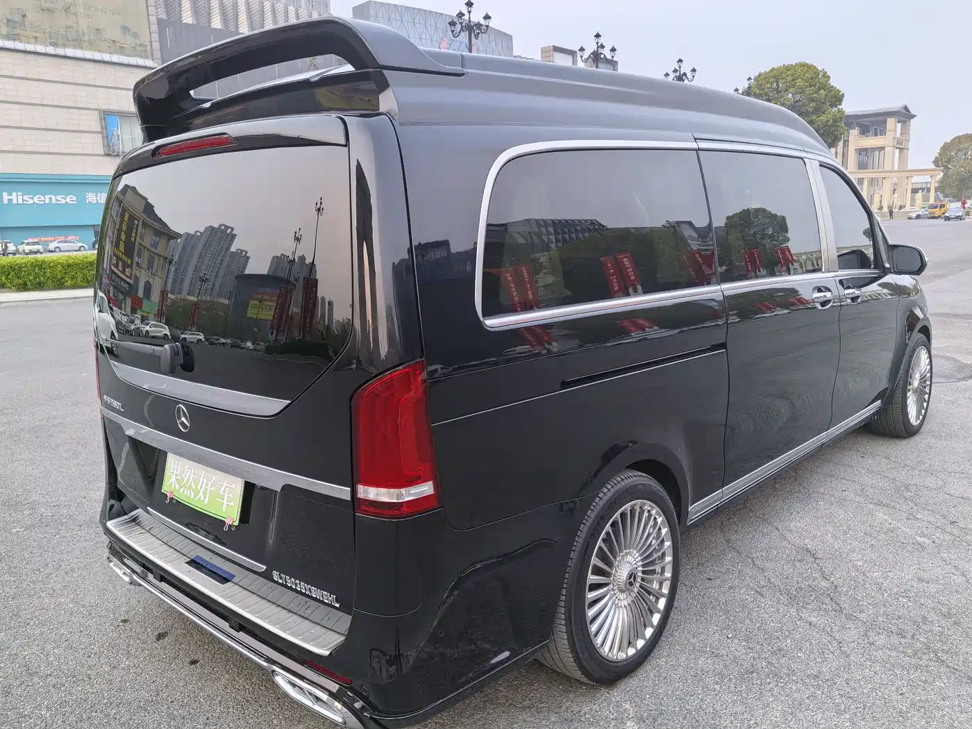 MERCEDES-BENZ V CLASS