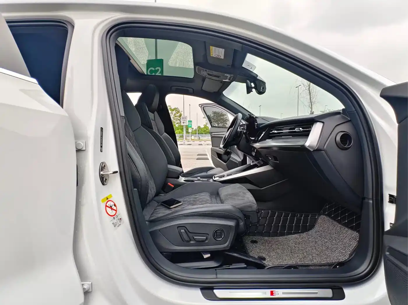 Audi A3 2023 Sportback 35 TFSI Luxury Sport фото 12