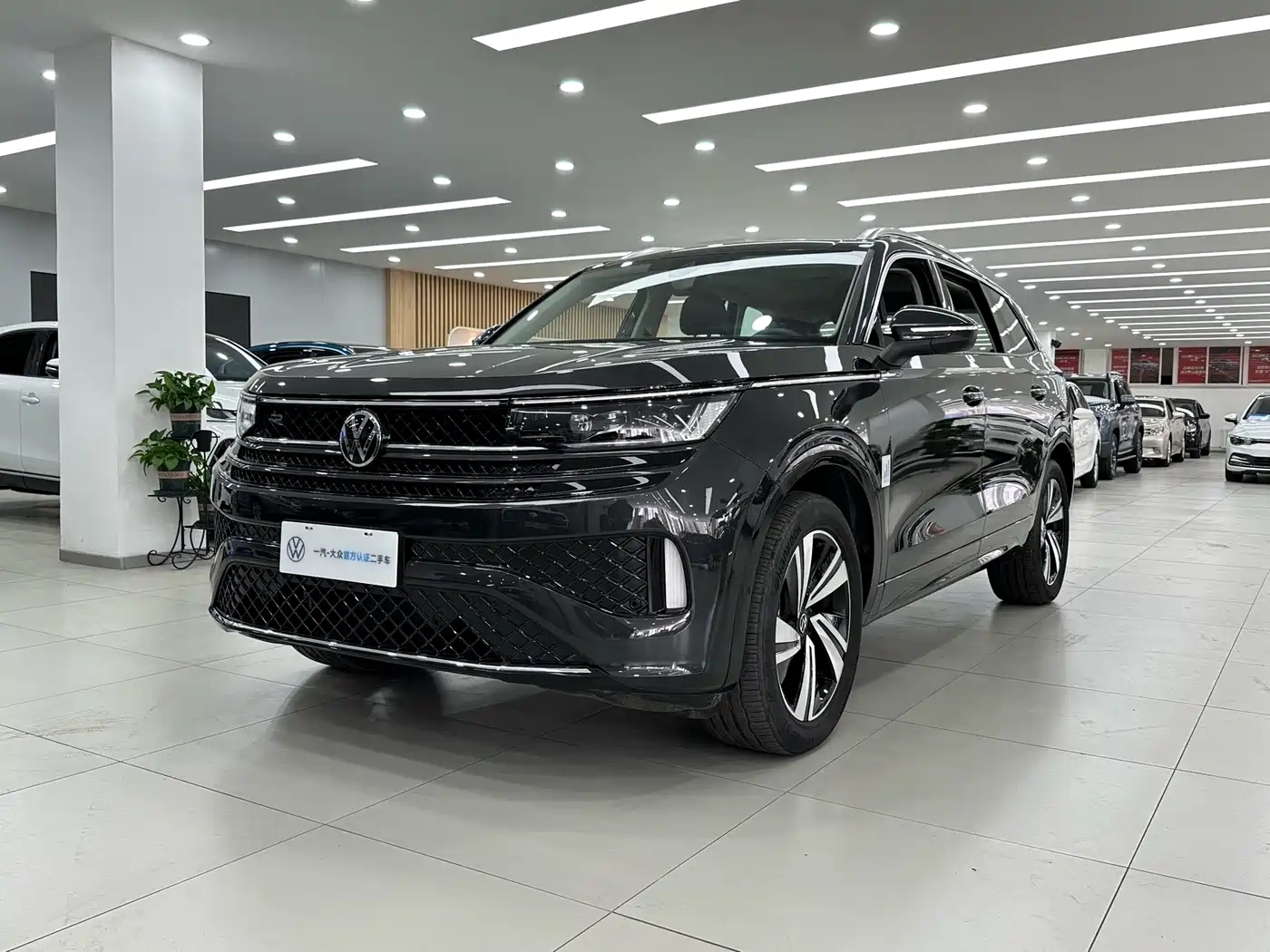 Volkswagen Talagon 2024 380TSI 4WD R-Line Cruise Shared Edition