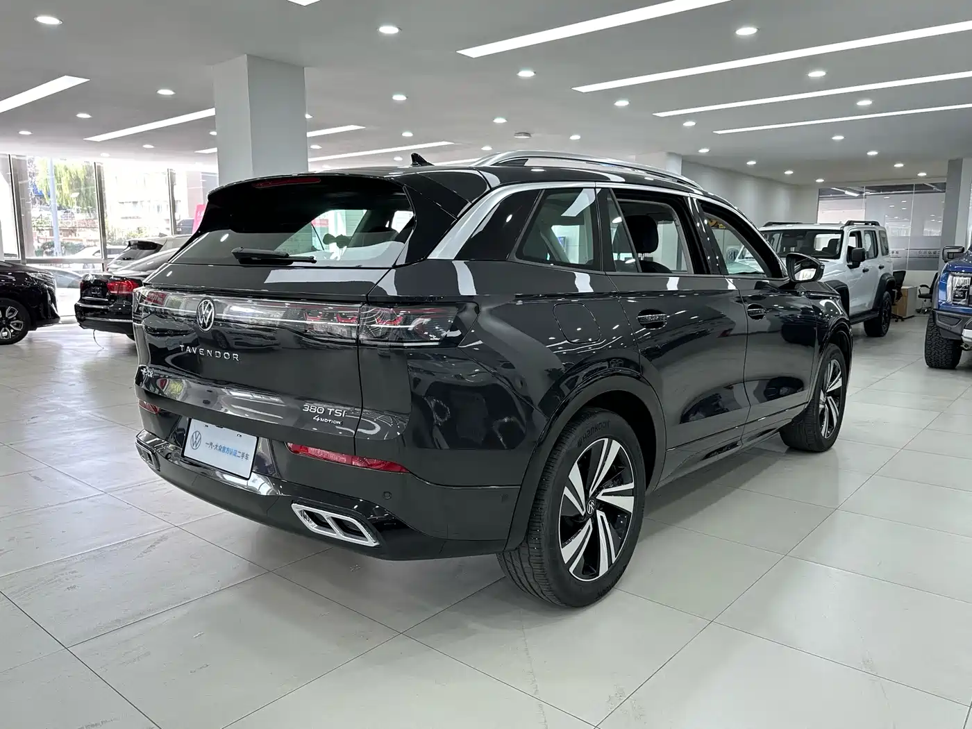 Volkswagen Talagon 2024 380TSI 4WD R-Line Cruise Shared Edition фото 3