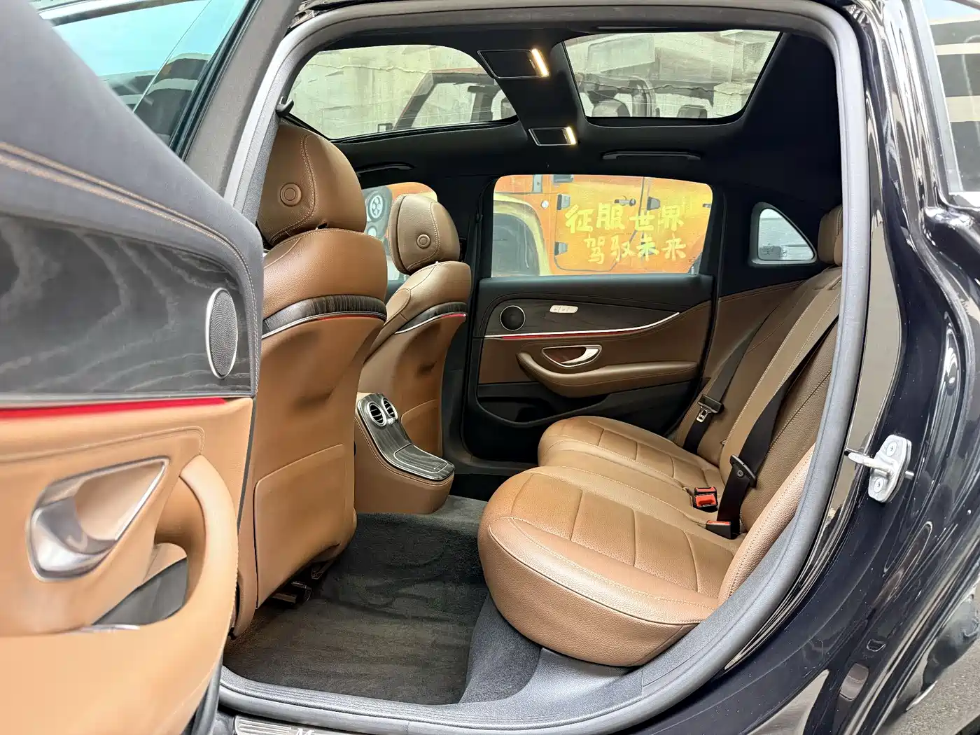 Mercedes-Benz E-Class 2021 E 260 L Sport 4MATIC фото 10