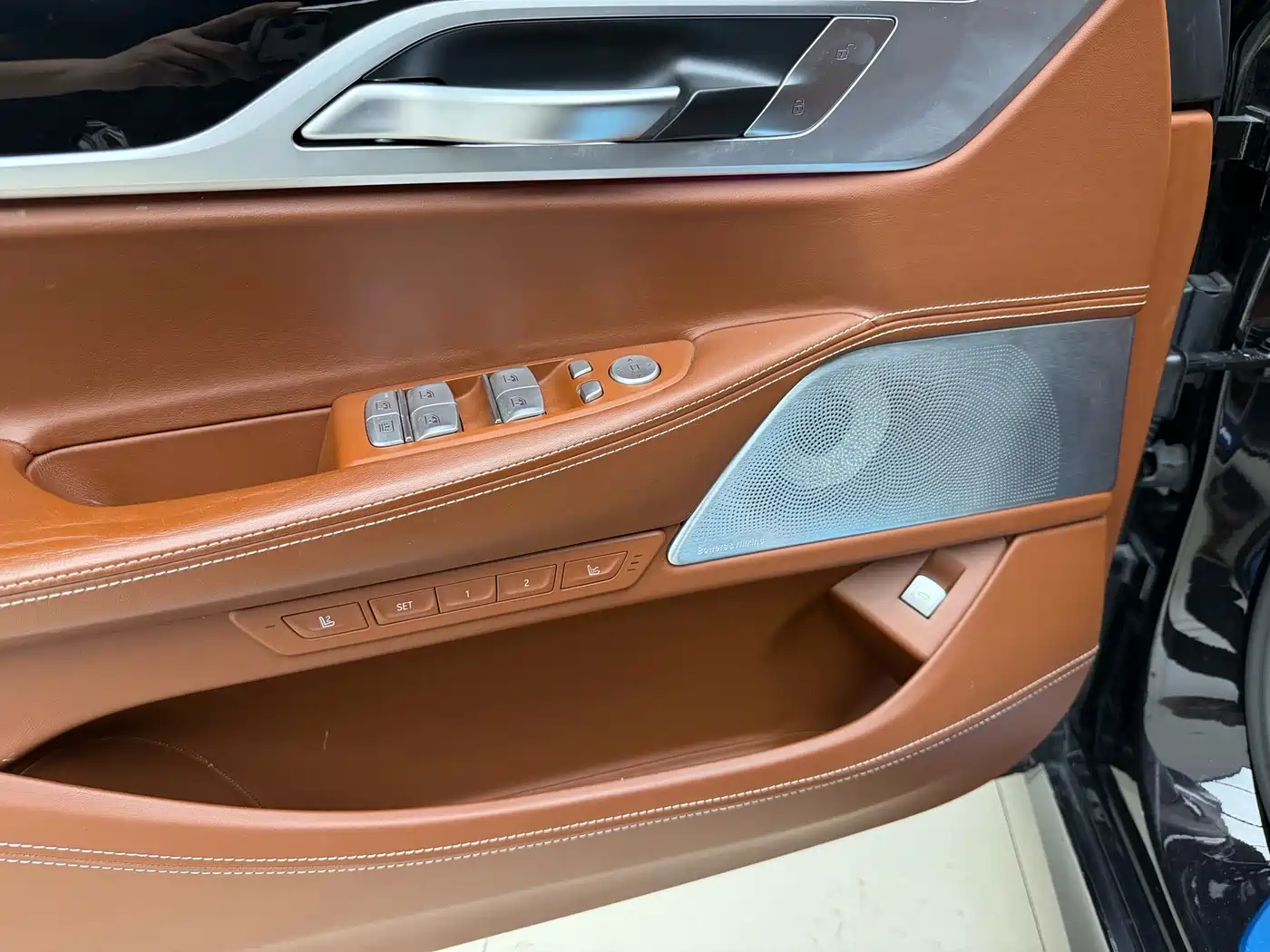 BMW 7 Series 2018 740Li xDrive Premium Type M Sport Package фото 13