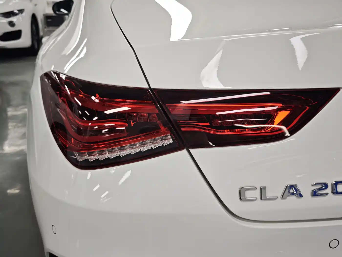 Mercedes-Benz CLA (Import) 2020 CLA 200 фото 17