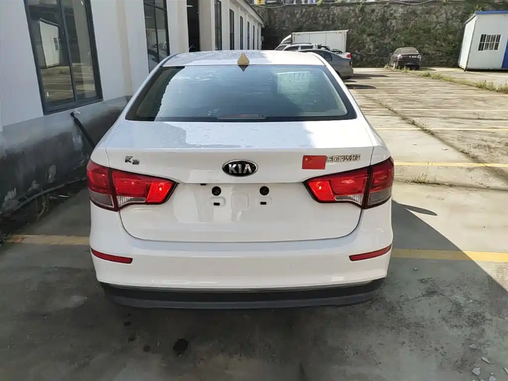 Kia K2 2015 Sedan 1.4L AT GLS фото 6