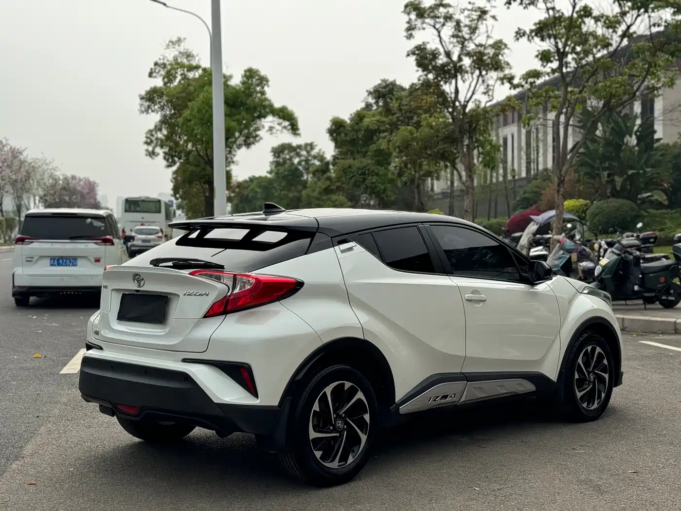 Toyota IZOA 2018 2.0L Yichi Edition China V фото 15