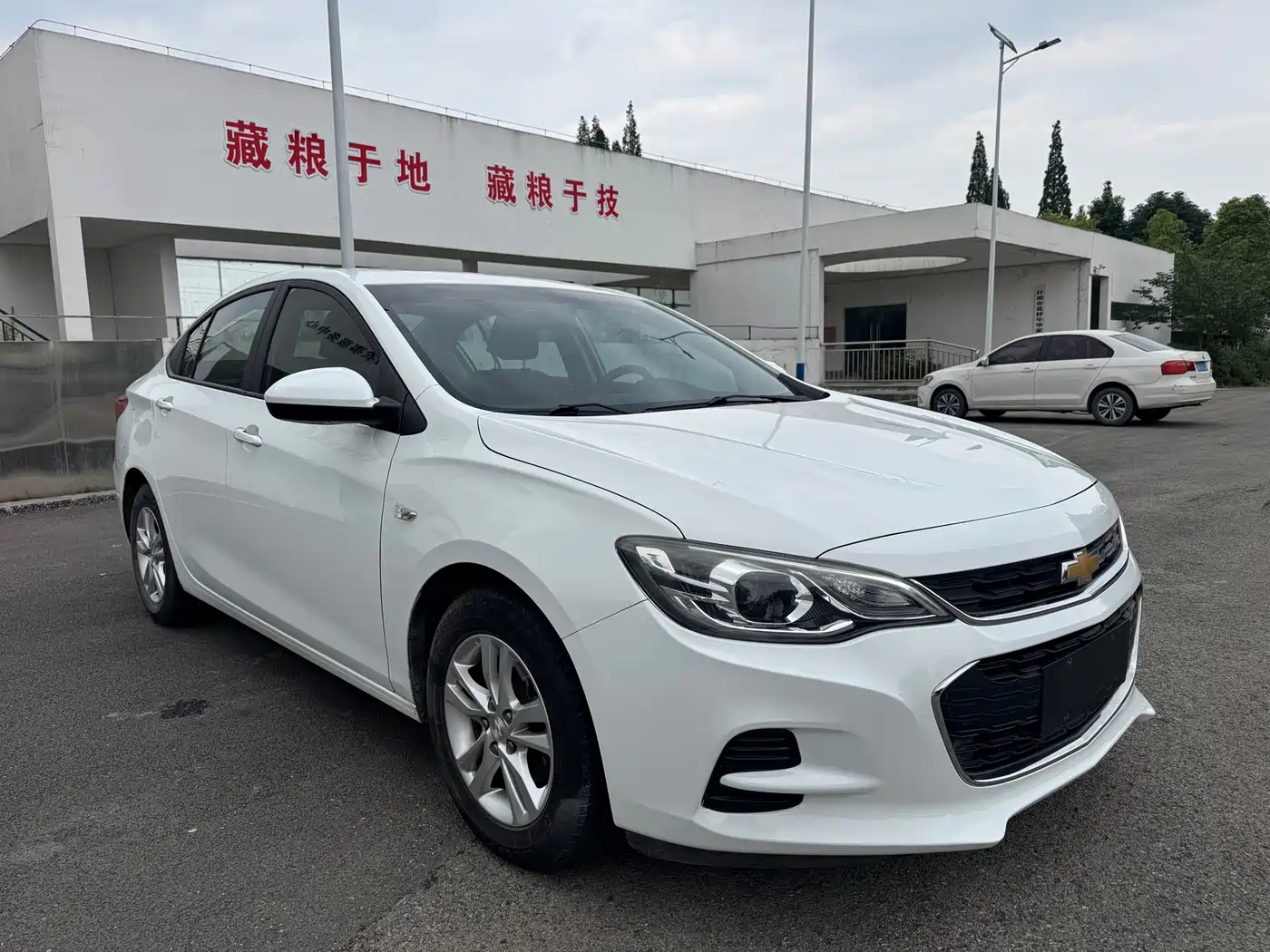 Chevrolet Cavalier 2016 1.5L Manual Delight Edition фото 3