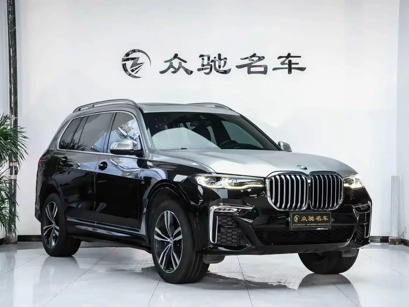 BMW X7 2019 xDrive40i Exclusive M Sport Package фото 3
