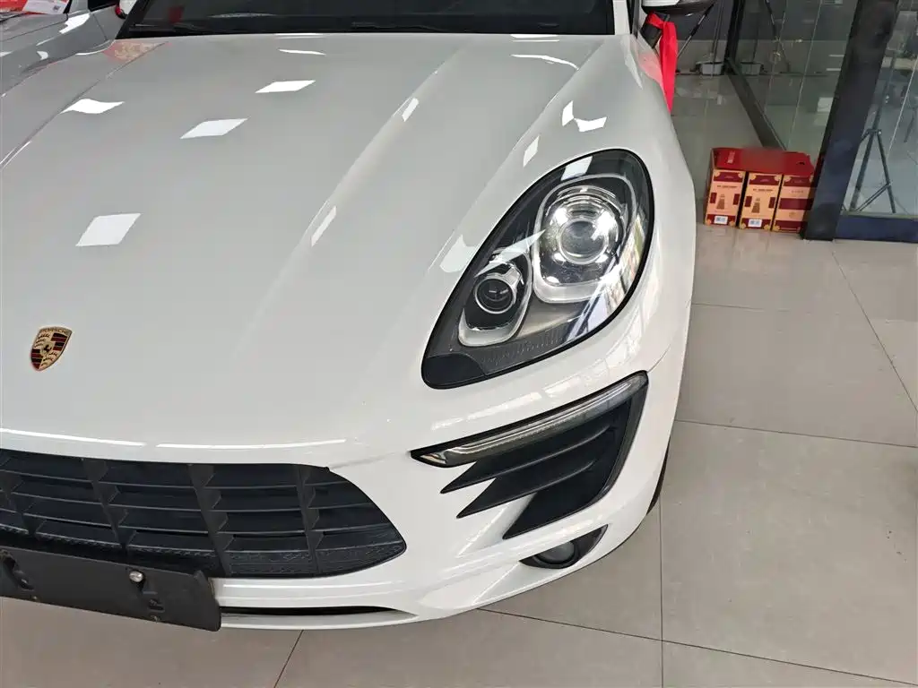 Porsche Macan 2014 Macan 2.0T фото 24