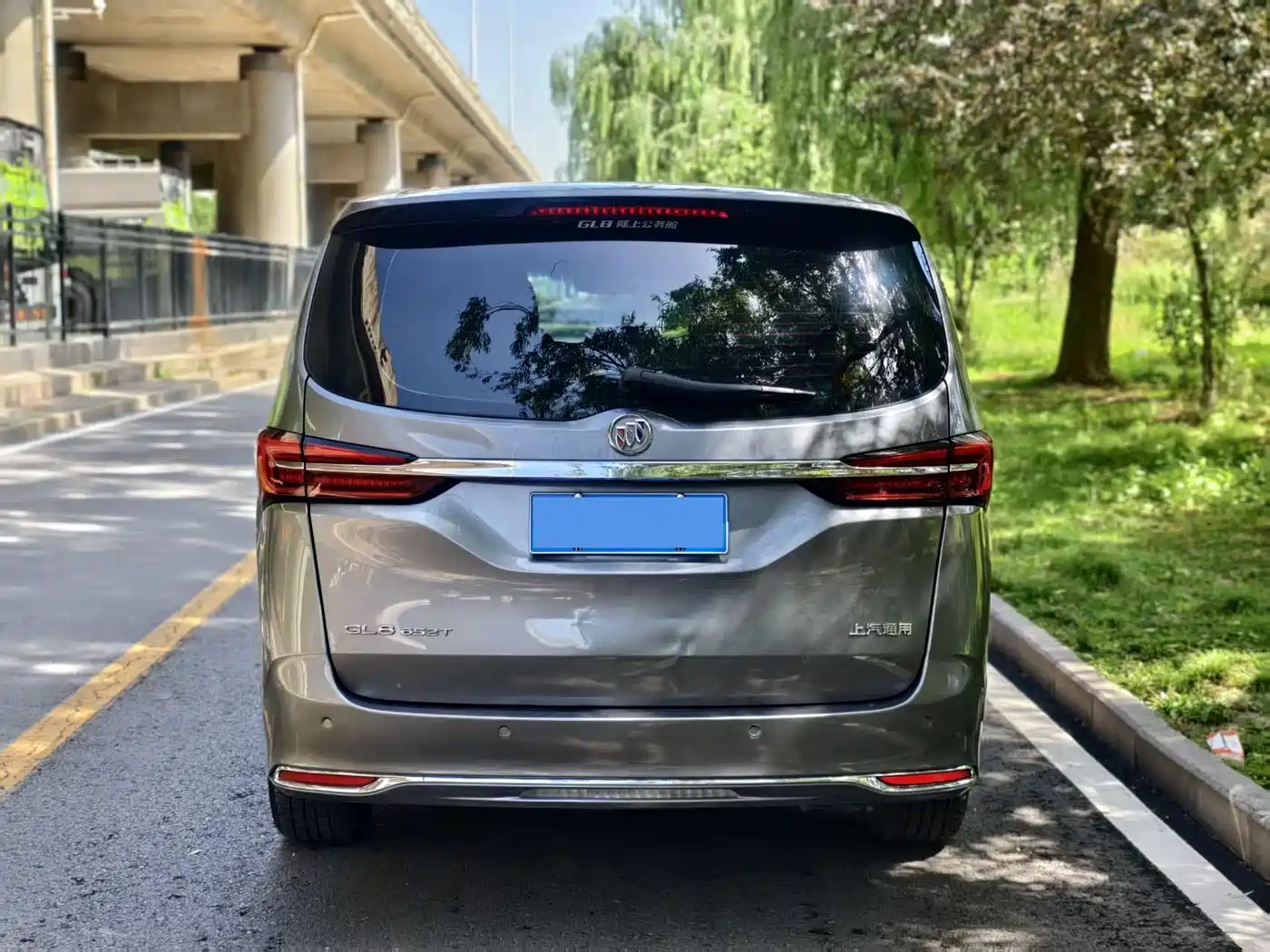 BUICK GL8