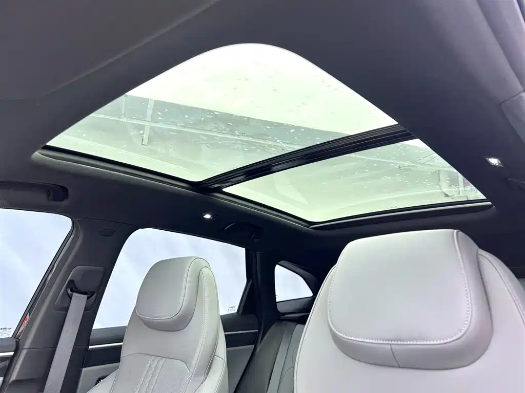 GEELY GALAXY GALAXY L7