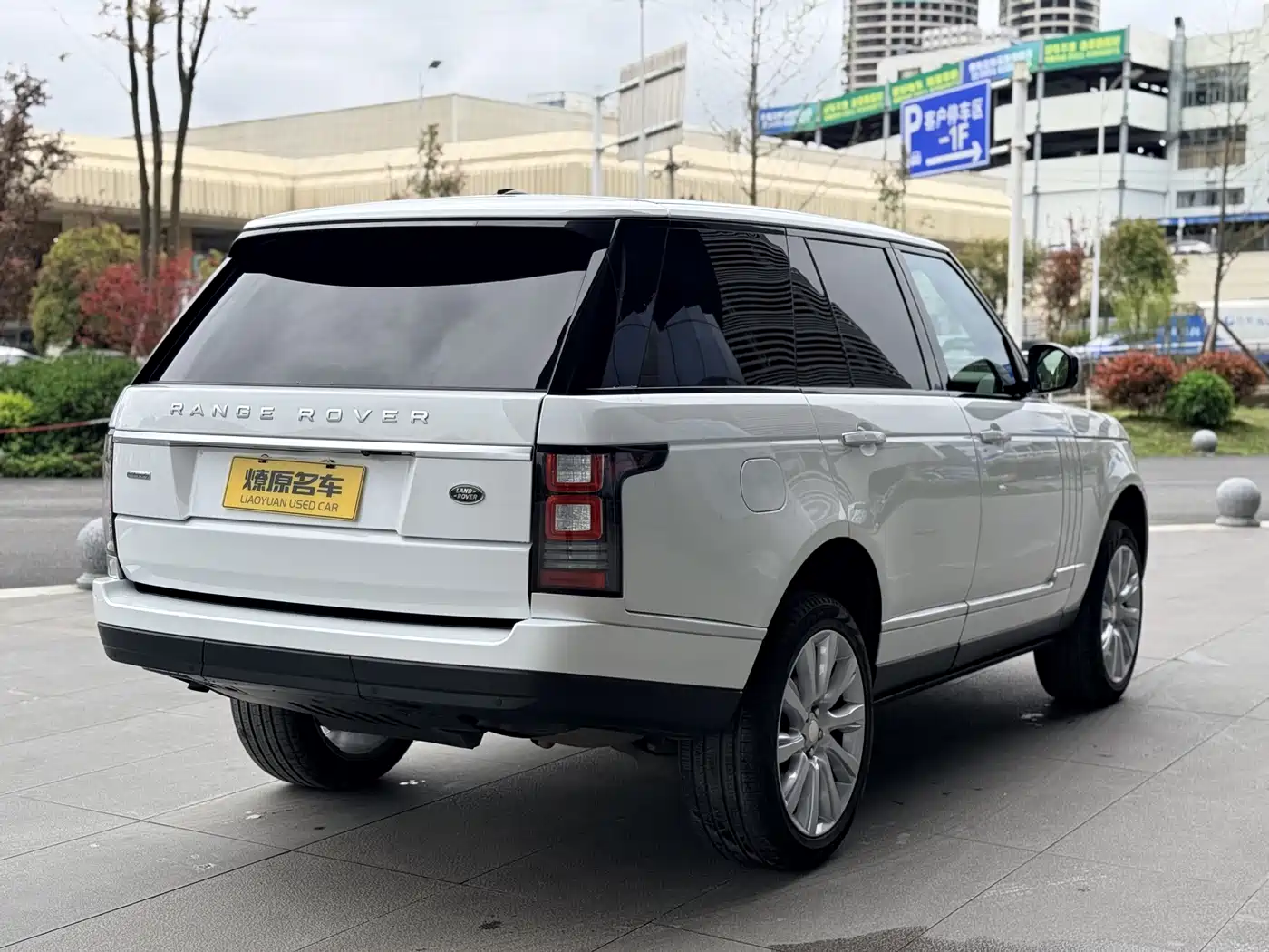 Land Rover Range Rover 2014 3.0 SC V6 Vogue SE фото 7