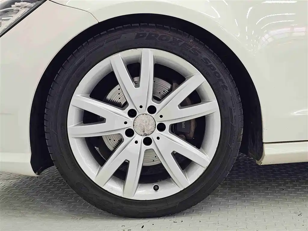 Mercedes-Benz CLS 2012 CLS 300 CGI фото 15
