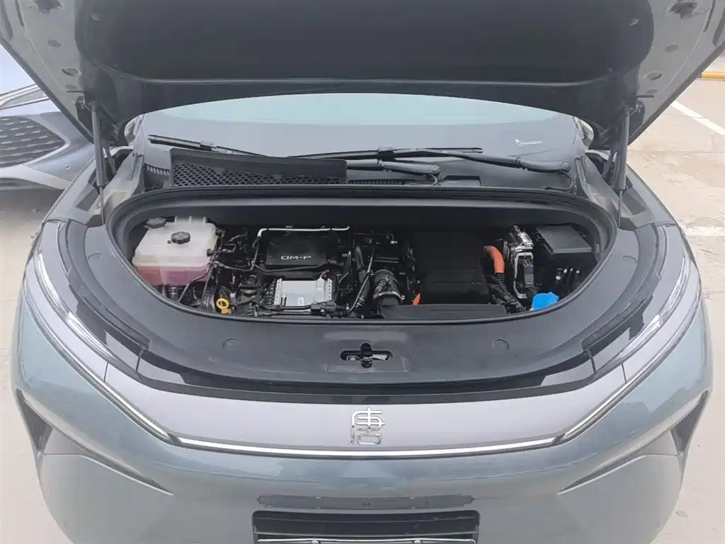 BYD Tang L 2025 DM 175KM Drone Player Edition фото 19