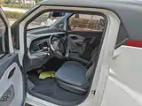 Фото 17 - Baojun E200