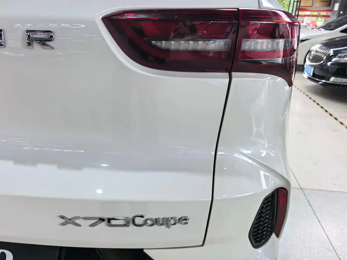 Jetour X70 Coupe 2020 2020 Model 1.6T DCT Jin Cool 5-Seater