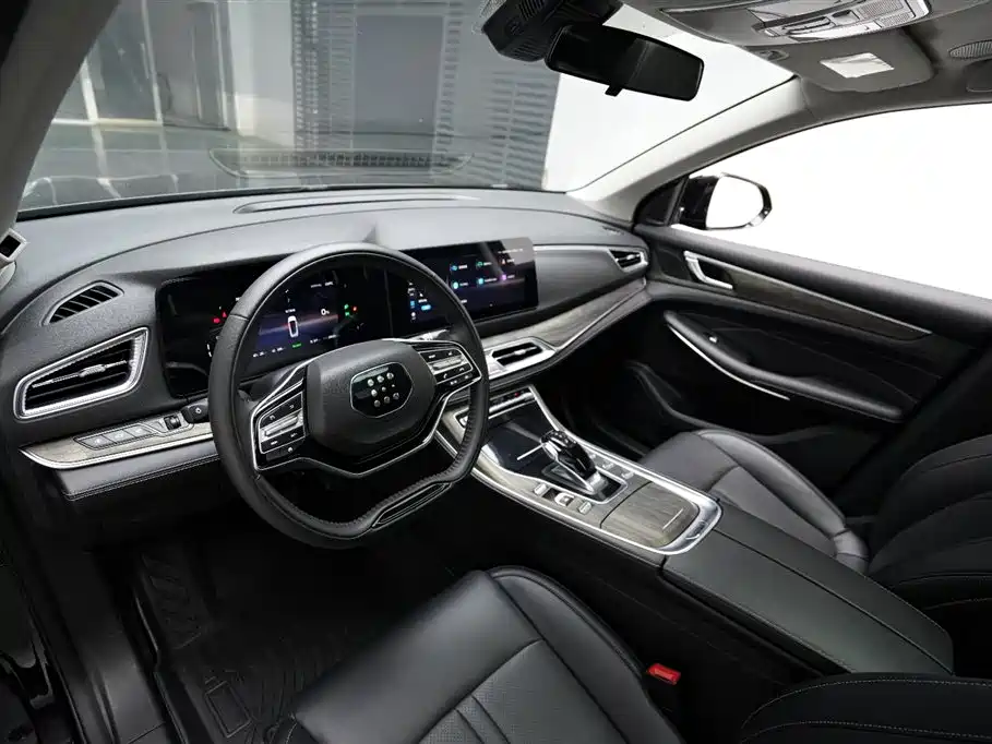 Landian E5 2024 2023 1.5L DE-i 100KM Enjoyment 5-Seater