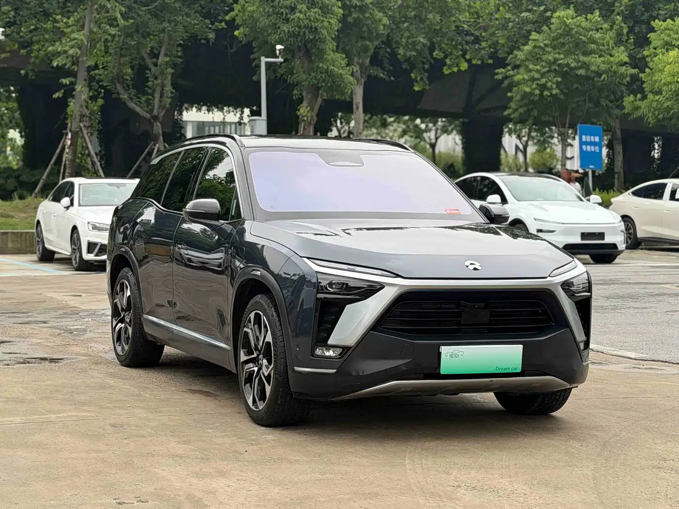 NIO ES8 2021 2020 415KM Signature Edition 6-Seater