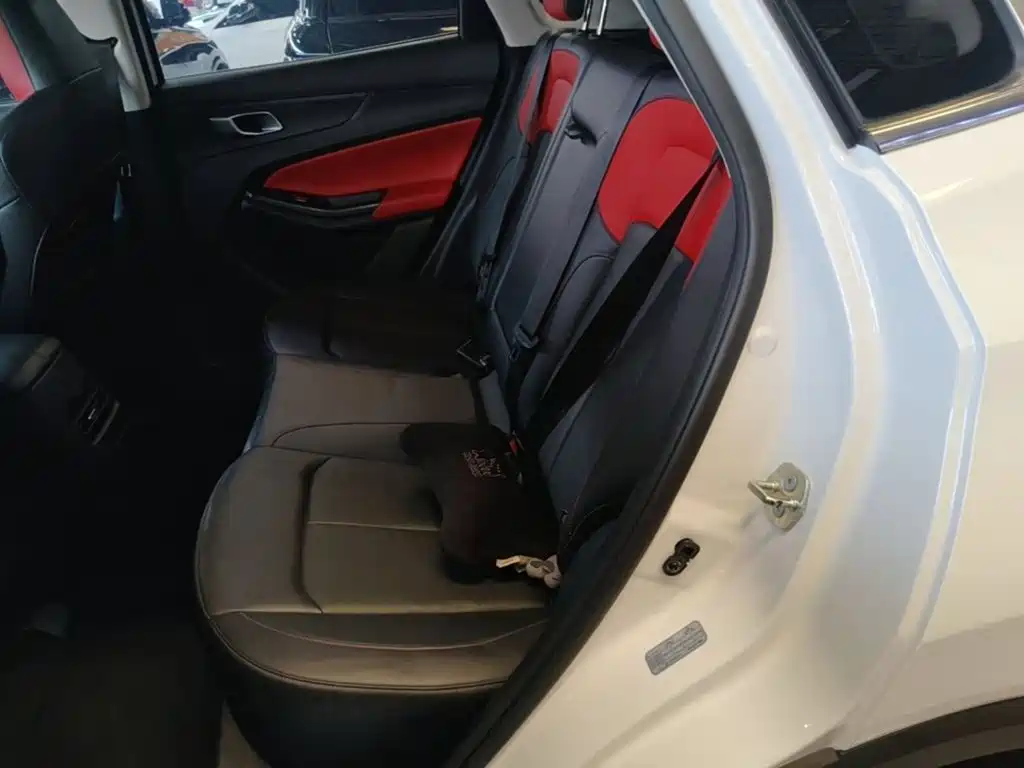 Фото 17 - Changan CS55 PLUS