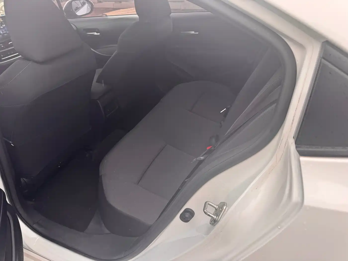 Toyota Corolla 2019 1.2T S-CVT GL-i Elite Edition фото 6